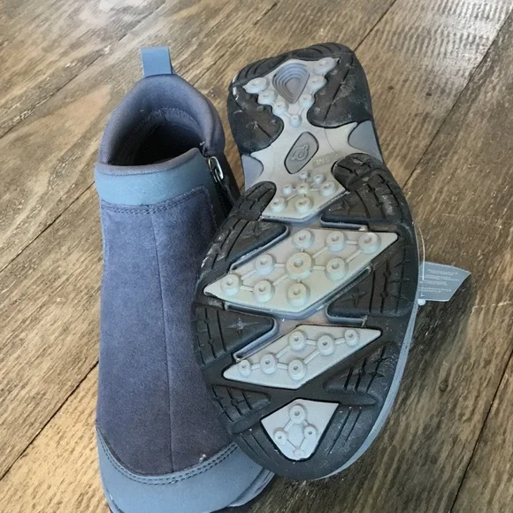 Easy Spirit Gray Suede Ankle Boots 7.5 - Picture 3 of 4